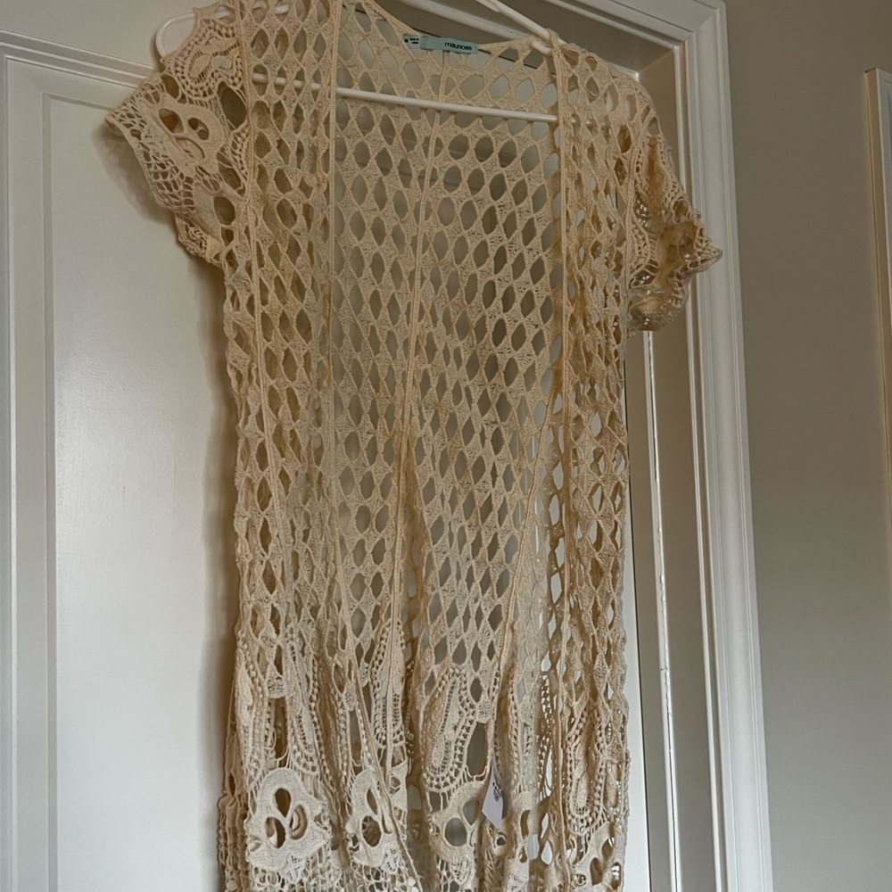 Cream cut out cover up. Worn once.